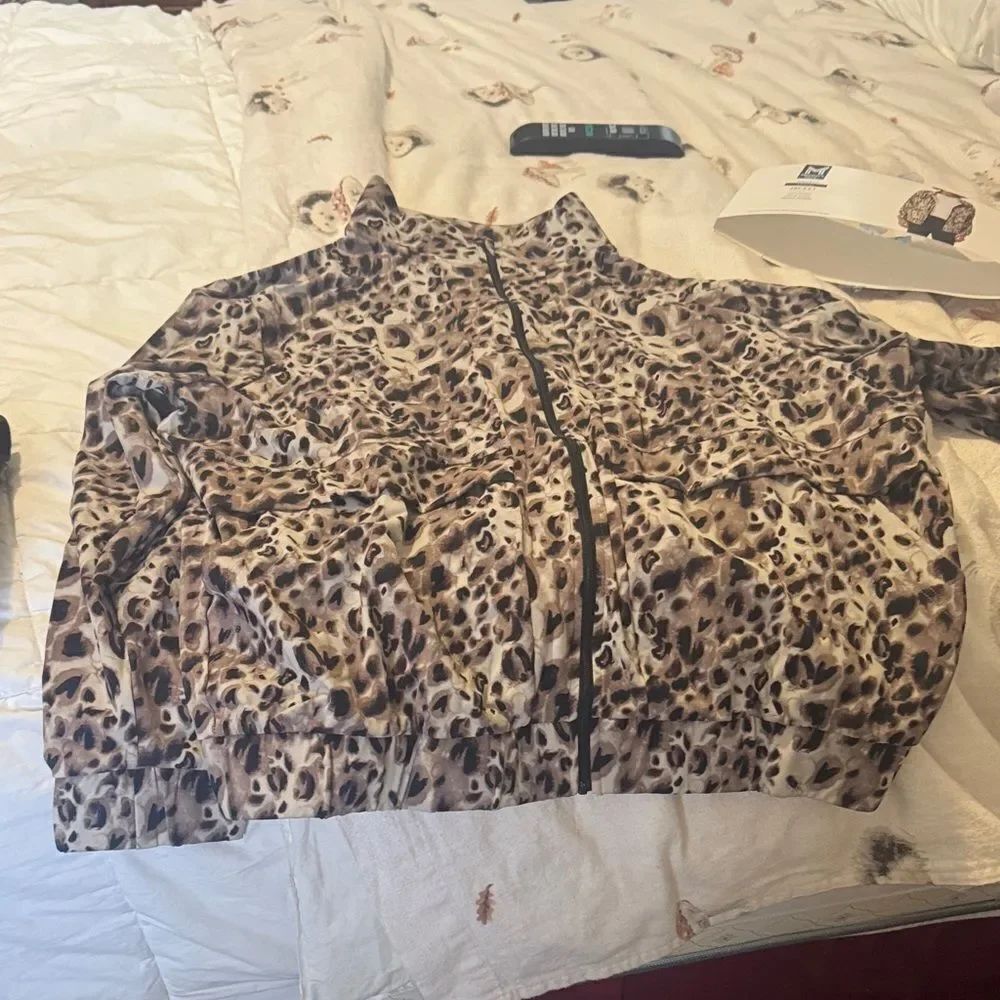 Leopard Print Women's travel Jacket